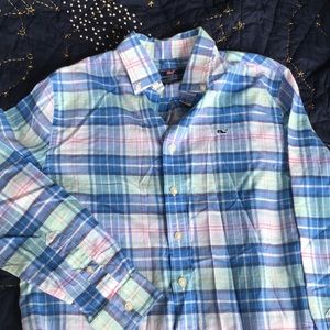 EUC Vineyard Vines Whale Shirt